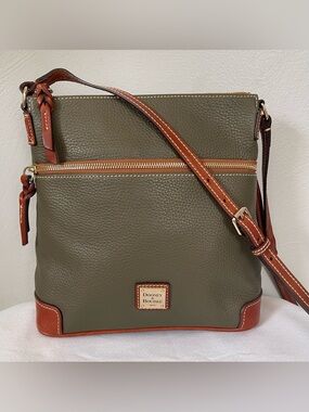 EUC $268 Dooney & Bourke Olive Green Pebble Grain Leather Crossbody Bag